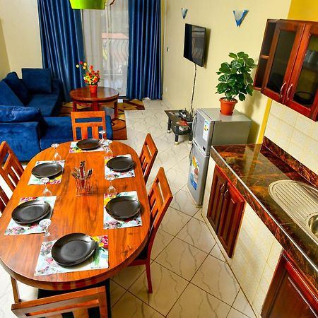 Peace Of Mind Suites Entebbe Bagian luar foto