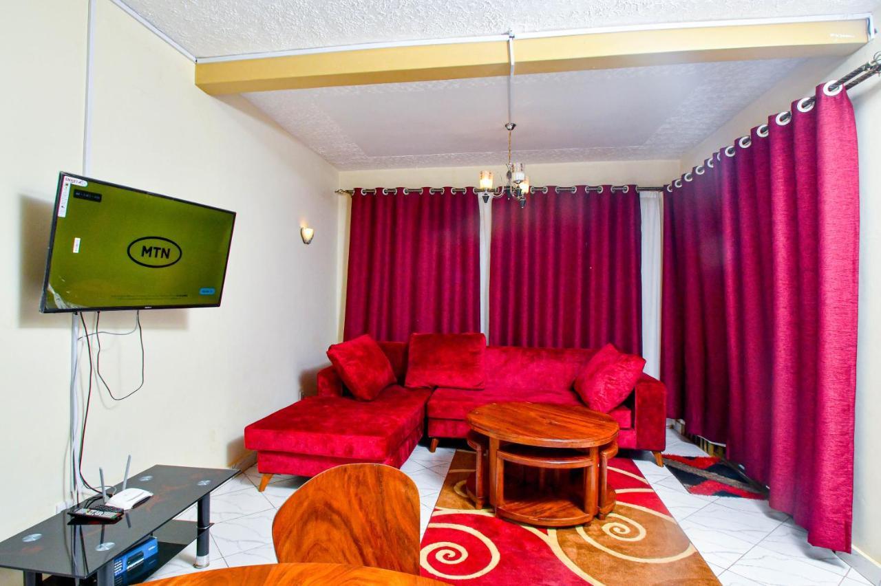 Peace Of Mind Suites Entebbe Bagian luar foto